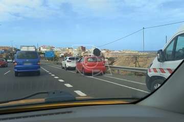 Colisión por alcance en la GC-1 a su paso por Telde/TA.